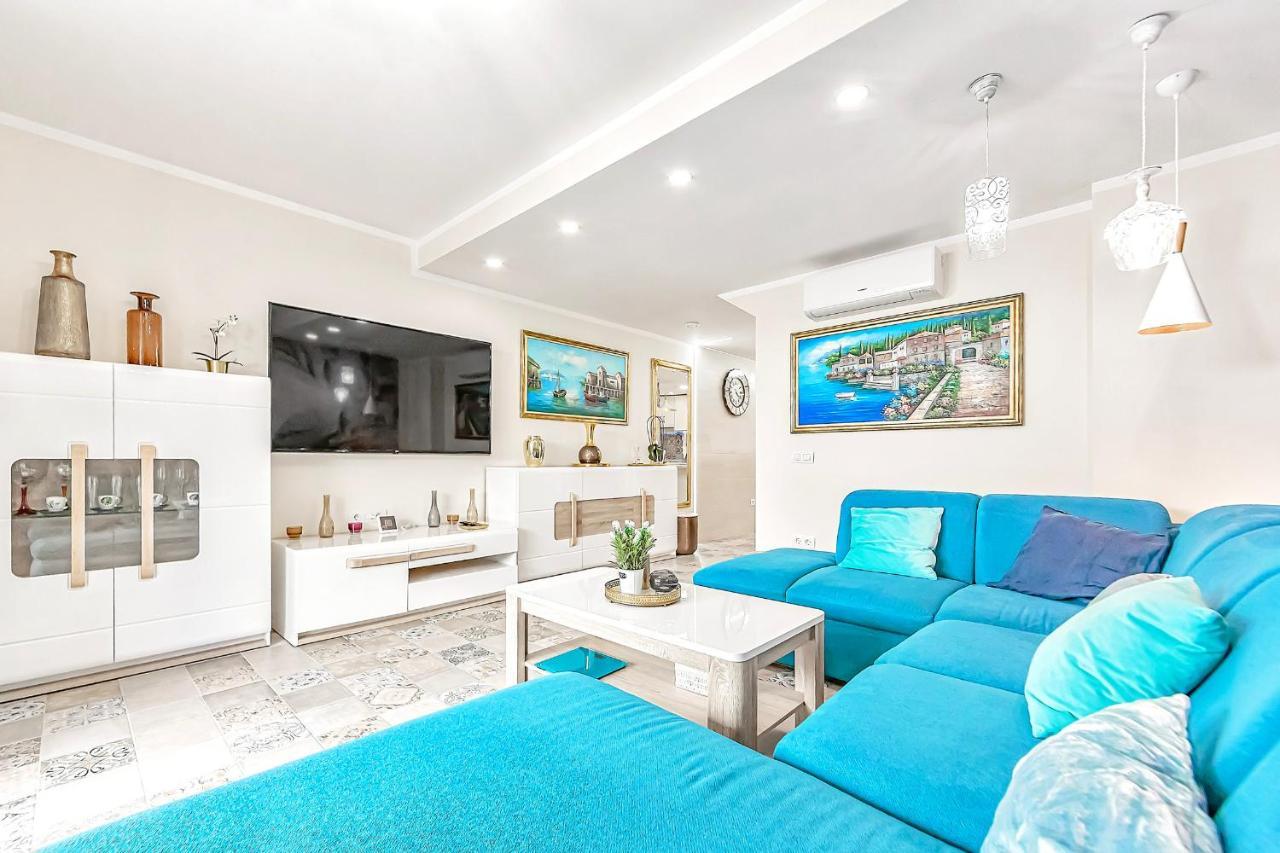 アデヘLuxury Townhouse Oasis Fanabeアパートメント エクステリア 写真